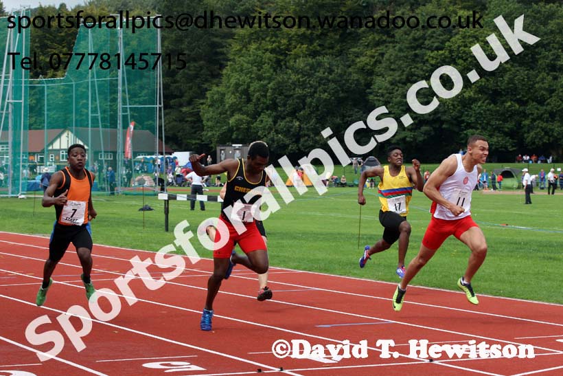 Mens and Boys 100 metres at the Northern Inter-Counties under-17s and 15s at Witton Park, Blackburn. Photo: David T. Hewitson/Sports for All Pics